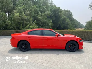  5 dodge Charger Sxt 2019 full option American