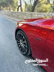 10 ‏Mercedes - Benz  E300 de