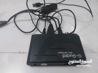  2 ريسيفرات منتهي اشتراك  مع بعض 10 دنانير