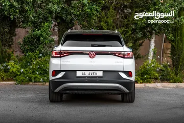  4 VW ID4 2022 Plus