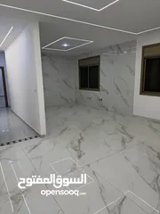  4 شقة شبه ارضية للبيع في طبربور للبيع كاش او اقساط