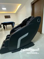  2 كرسي مساج بحالة ممتازة شبه وكالة- استعمال خفيف جداً!