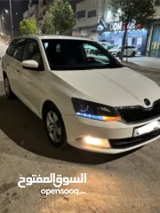  1 سكودا فابيا 2015