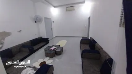  18 منزل للبيع