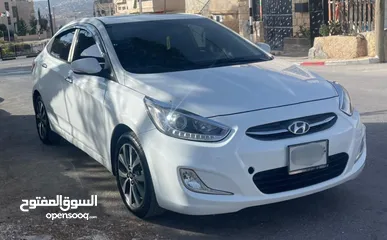  5 هونداي اكسنت فتحة سقف اصليه