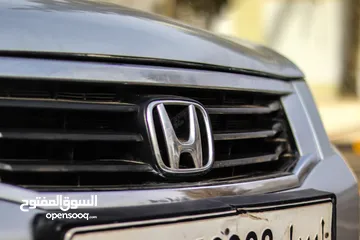  5 Honda Accord 2010