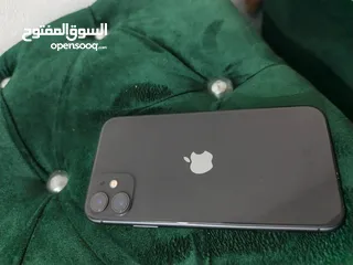  1 ايفون 11للبيع بحاله الوكالة