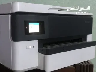  2 HP OfficeJet Pro 7720 Wide Format All-in-One Printer