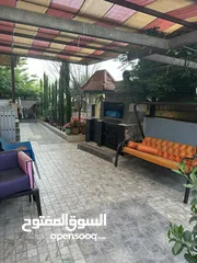  20 منزل مستقل خريبة السوق نافع قرب سوق الخضار المركزي للبيع