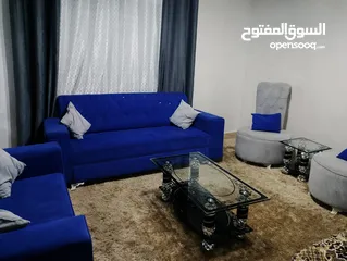  1 كنب سبع مقاعد مع طولات