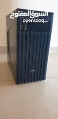  3 جهاز كمبيوتر مرتب
