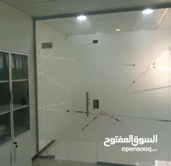  4 معرض رام الله للزجاج والسيكوريت و المرايا و الديكورات الداخليه  التزام جوده كفائه و اختصاص