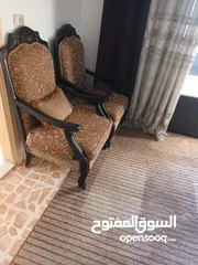  2 طقم كنب للبيع بحالة جيدة جدا