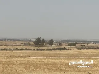  6 السيفية / تلال الكنيعان  مطل على مطار الملكية علياء
