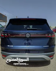 3 VOLKSWAGEN ID.6 CROZZ PRO  7 مقاعد