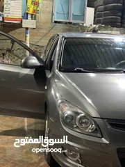  3 هونداي اي ثيرتي 2008