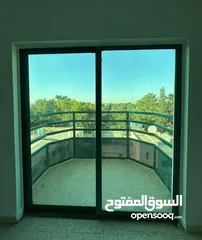 3 شقة للسكن او الإستثمار للبيع بحي الضباط