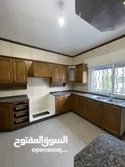  3 شقه طابقيه مميزه للايجار 180 متر/ ضاحية الياسمين / اسكان التلفزيون/خلف الشرطه النسائيه