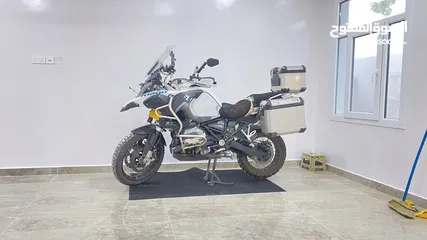  1 BMW1200GS adventure