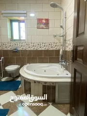  10 شقة مميزة بإطلالة رائعة سوبر ديلوكس على الشارع الرئيسي. منطقة خلة قيس قريبة جدا على بيت جالا ...