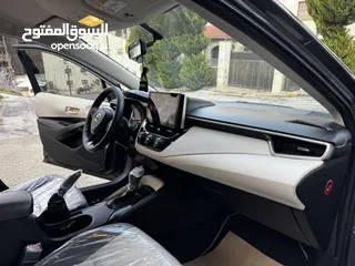  15 تويوتا كورولا موديل 2021 7  جيد ولا ملاحظه فل كامل عدا الفتحه بحاله الوكاله جمرك جديد