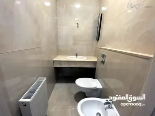  5 شقة غير مفروشة للإيجار 270م2 ( Property 12870 ) سنوي فقط