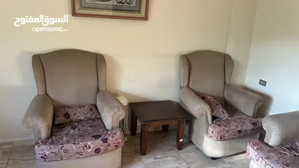  1 طقم كنب 9 مقاعد مستعمل للبيع – نظيف ولون بيج