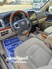  19 Land cruiser GXR V8 GCC 2015 Price 98,000 AED