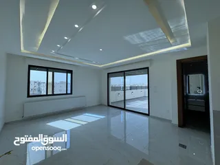  26 شقة دوبليكس مع روف مميز مشاحة الشقة 283م وروف 90م مرخص