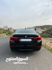  4 BMW 520i 2016
