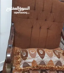  9 كنب + بوفيه للبيع بحاله جيده السعر 150