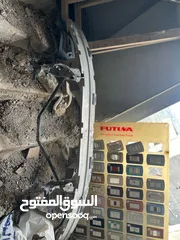  2 قطع e60 غطا امامي وجسر المنيوم امامي للبيع