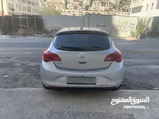  3 Opel astra 2013