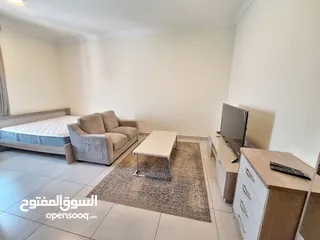  8 Stunning  Modern Interior Internet Closed Kitchen Gas Connection Near US Navy Base Juffair