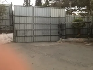  7 مخازن للإيجار