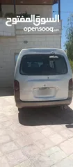  5 باص h100 موديل 2000 للبيع