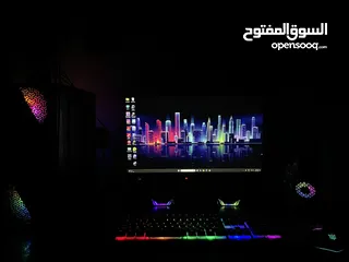  2 Pc gaming للبيع كامل ما شاشته واكسسواراته بسعر حرق ومغري جداً