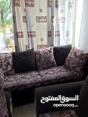  3 طقم كنب خشب تفصيل 8 مقاعد بحالة ممتازة