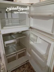  2 ثلاجه مستعمله للبيع استعمال منزلي لا يوجد فيها اي مشكله من الراغبين الشراب اتصال على هاتف رقم 078911