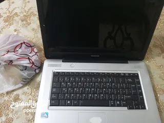  2 لاب توب توشيبا بدون بطارية