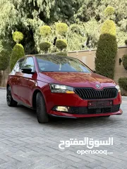  3 سكودا فابيا Monte carlo ترخيص 2021 محرك 1000 بنزين اوتوماتيك