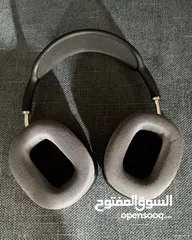  4 سماعات Apple AirPods Max بحالة ممتازة