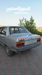  1 سيارة رينو 9