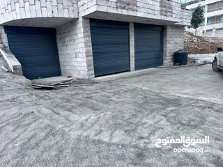  3 مستودعات للايجار