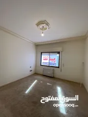  13 شقه ارضيه بخلدا للبيع