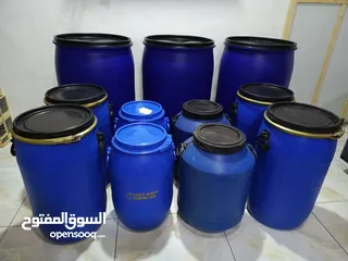  23 براميل بلاستيك نظاف جدا للبيع