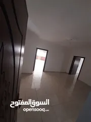  7 شقة فارغة للايجار