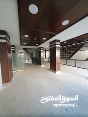  15 محلات و مخزن للايجار خلدا شارع المدينة الطبيه مقابل ليدرز سنتر