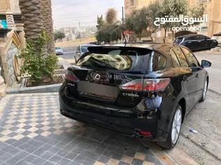  12 لكزس CT200 موديل 2012
