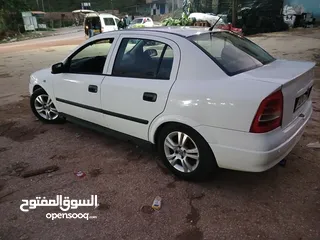  4 اوبل استرا 1999